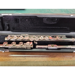 AF580  Haynes Intermediate Flute